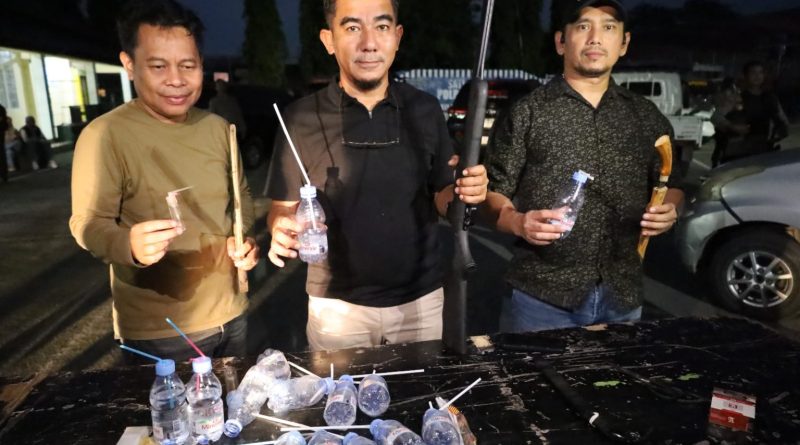 Polda Sulteng Gerebek Sarang Narkoba di Tavanjuka, Dua Orang Diduga Pengguna Diamankan
